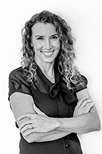 Portrait of Holly Sanford